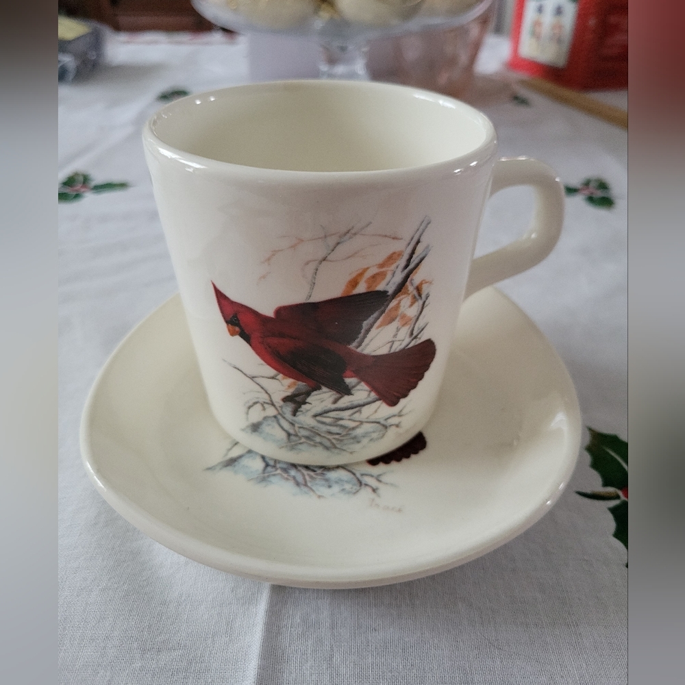 National Wildlife Cardinal mug and plate. EUC. NO CHIPS